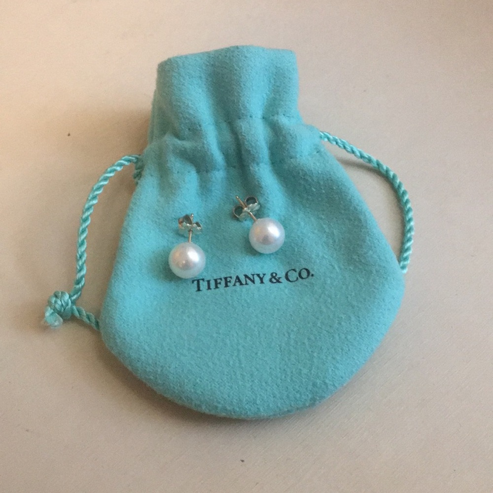 Tiffany Pearls!!